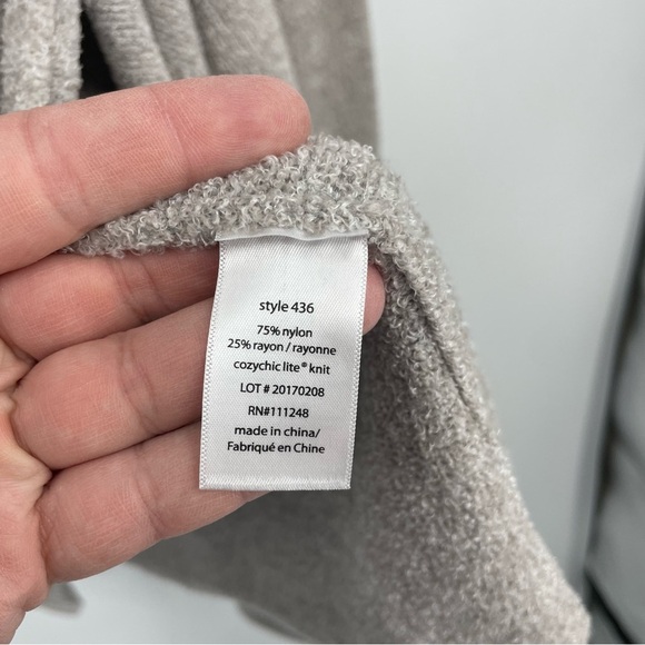 Barefoot Dreams Cozy Open Cardigan Sweater 436 beige Sz M - Picture 3 of 7